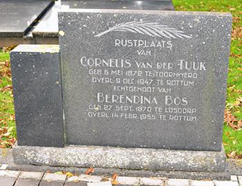 Toornwerd 083 Cornelis van der Tuuk en Berendina Bos